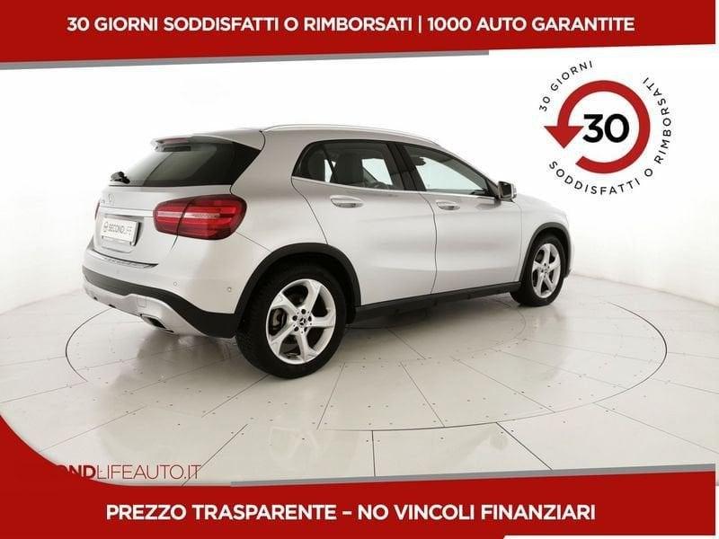 Mercedes-Benz GLA 200 d Sport auto