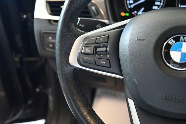 BMW X1 SDRIVE 18d SPORT BLACKLINE AUT.NAVI LED18"TEL FULL