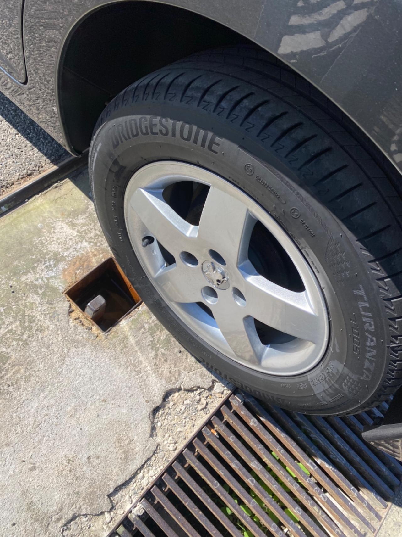 Peugeot 207 1.4 HDi 70CV FAP 5p. X Line