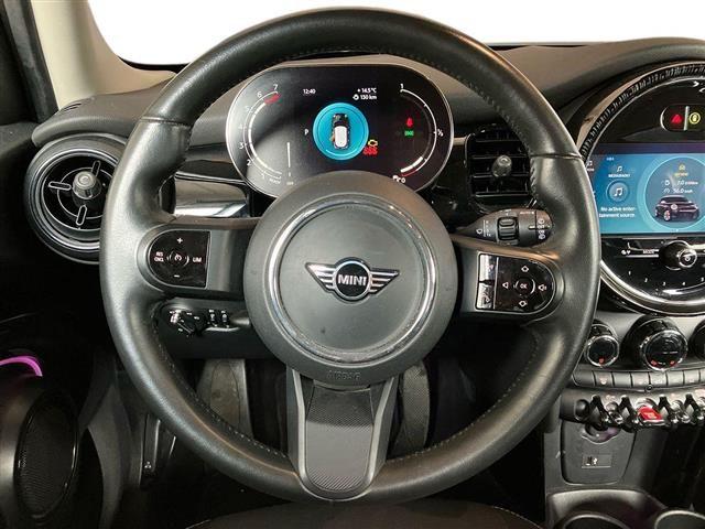 MINI Mini 5 Porte 1.5 Twin Power Turbo Cooper Essential