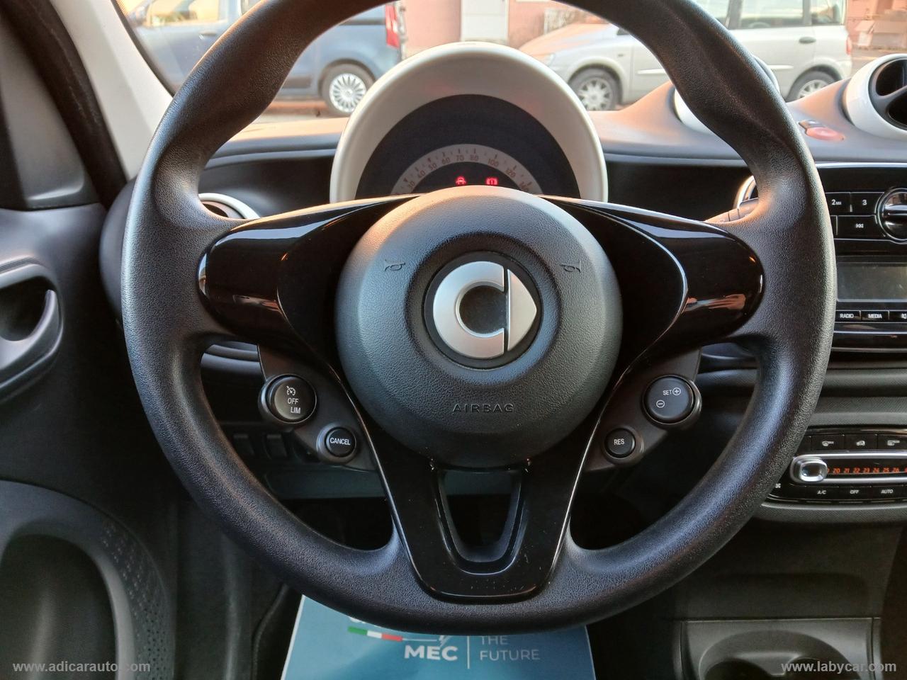 SMART forfour 70 1.0 Passion