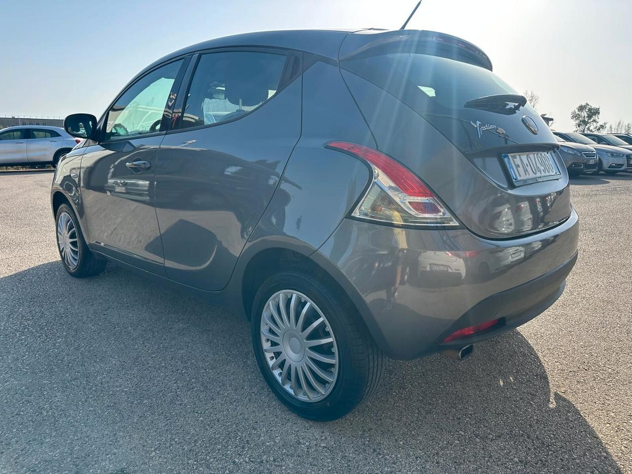 Lancia Ypsilon 1.2 Benzina/GPL