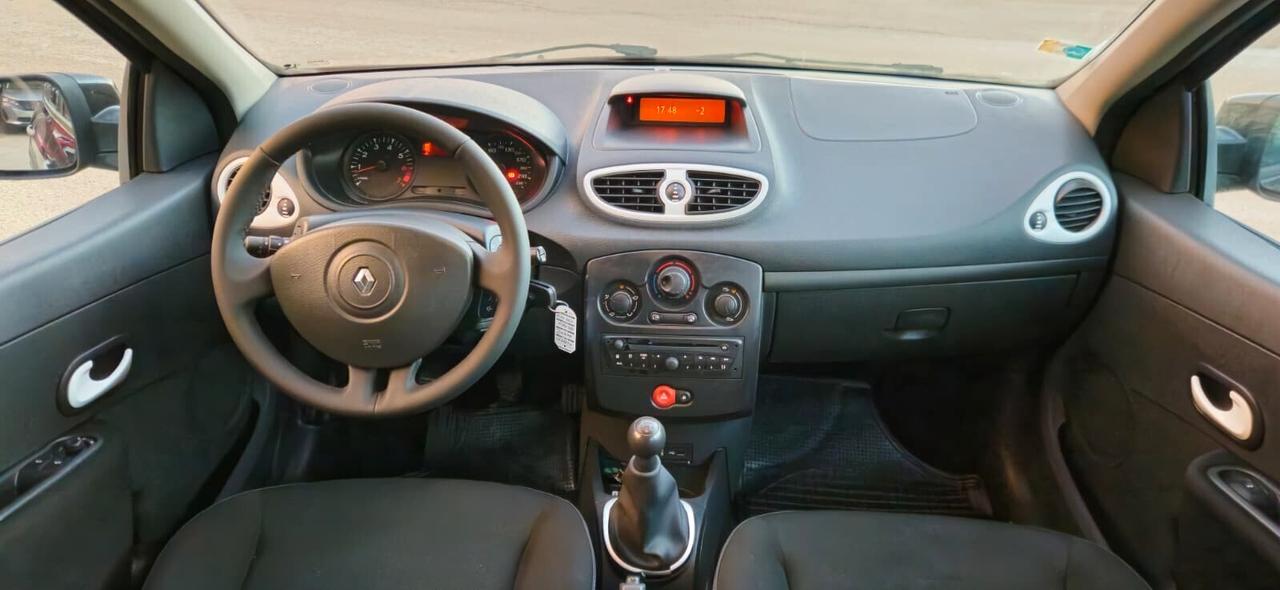 Renault Clio 1.2 75cv 5 porte Yahoo!