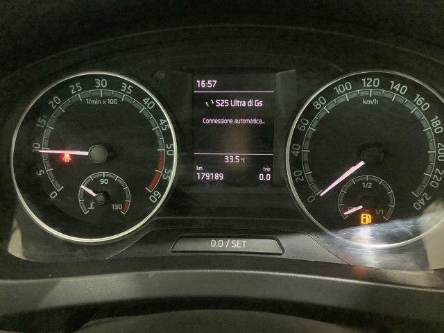 SKODA Rapid Spaceback 1.6 TDI 115 CV Design Edition