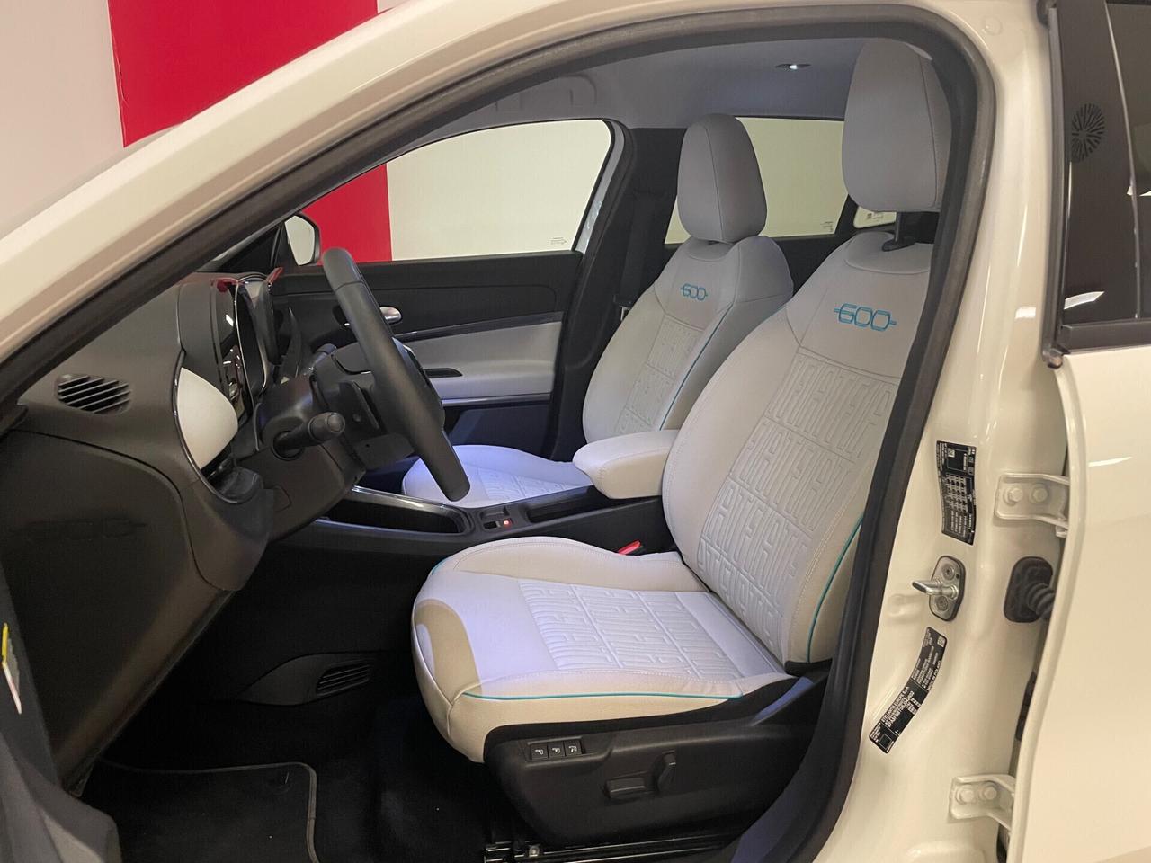 FIAT 600 HYBRID 100 CV DCT LA PRIMA
