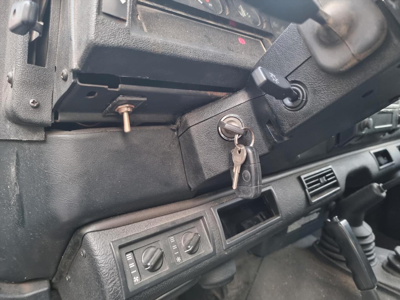 Land Rover Defender 90 2.5 Td5 Station Wagon E
