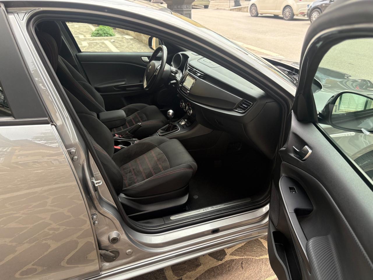 Giulietta SPRINT 1.4 Turbo Sport Carbon Edition