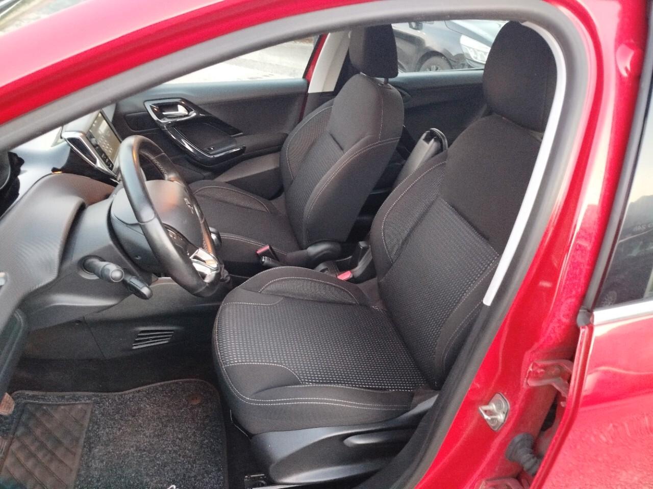 Peugeot 208 BlueHDi 75 5 porte Active SPORT