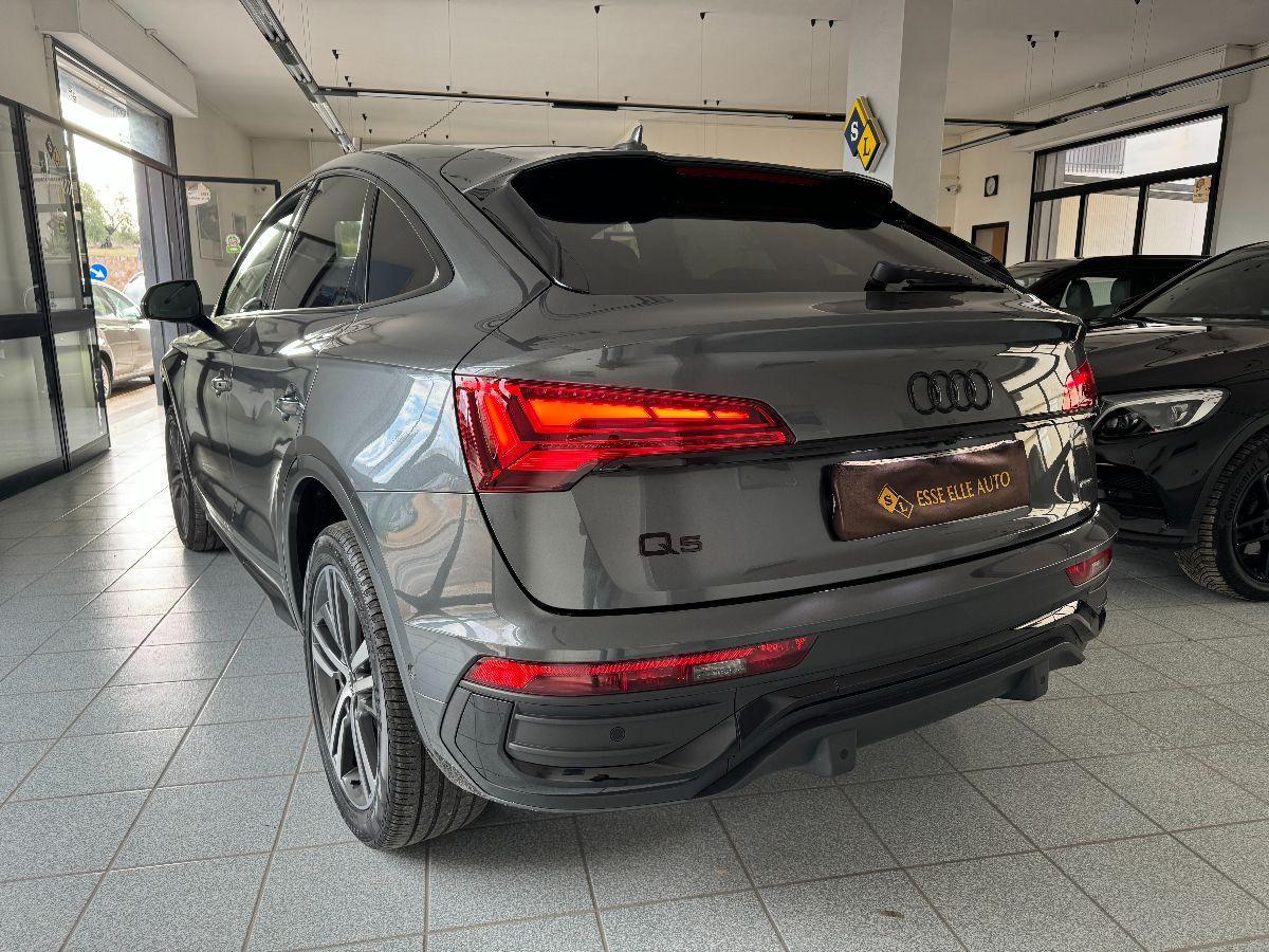 AUDI Q5 SPORTBACK 40 TDI quattro S tr. 3XS-line UNICO PROP/ IVA DEDUCIBILE LUCI AMBIENTE/ CLIMA 3ZONE/