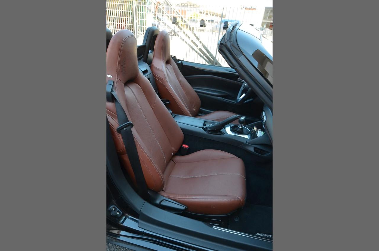 Mazda MX-5 1.5L Skyactiv-G Exceed