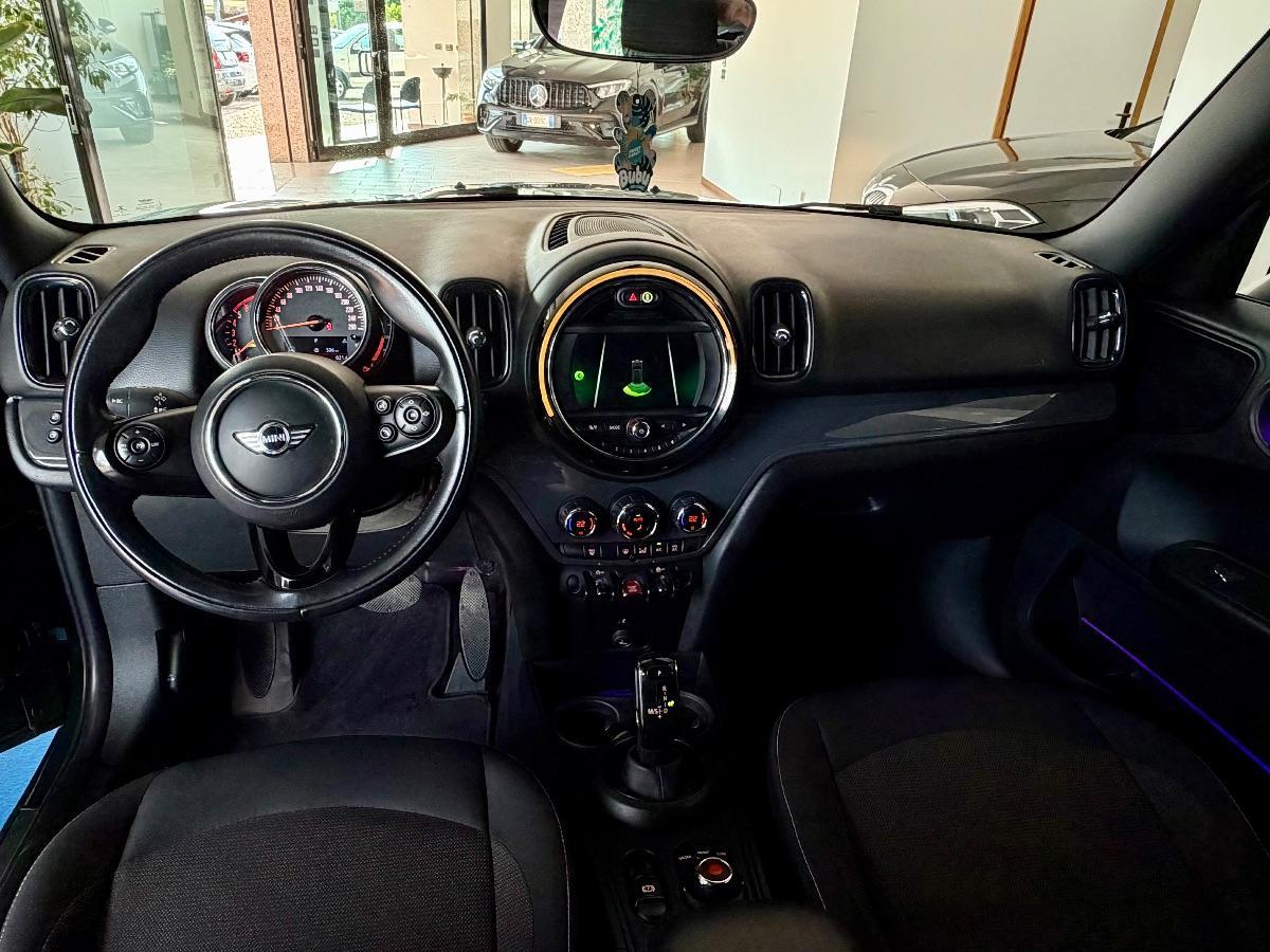 MINI - Countryman - Mini Cooper D Hype