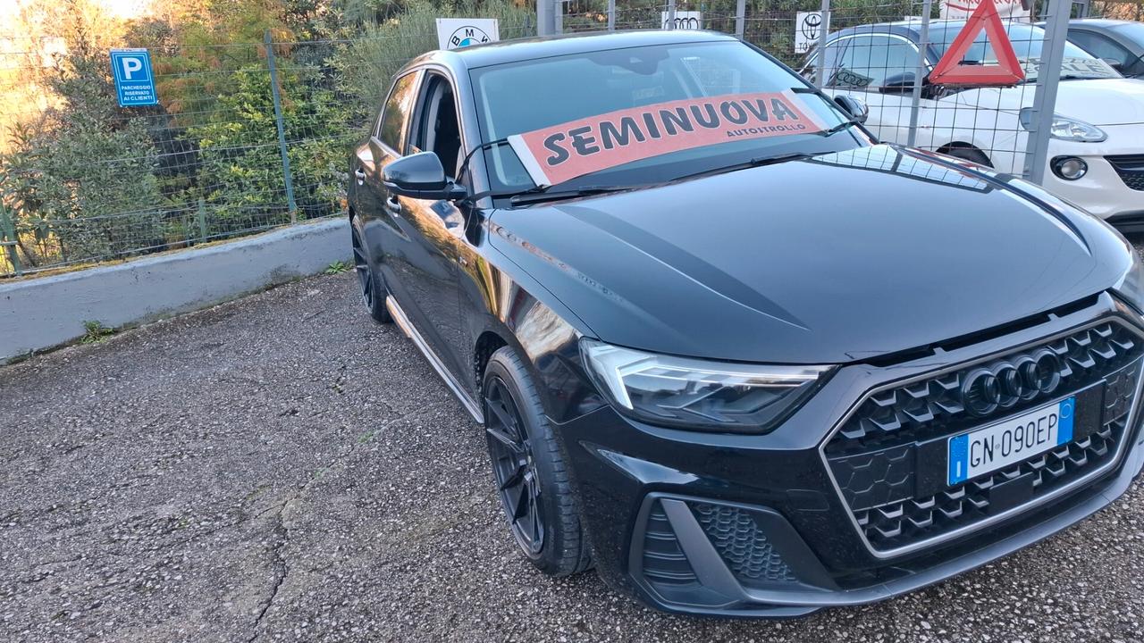 Audi A1 SPB 40 TFSI S tronic line edition