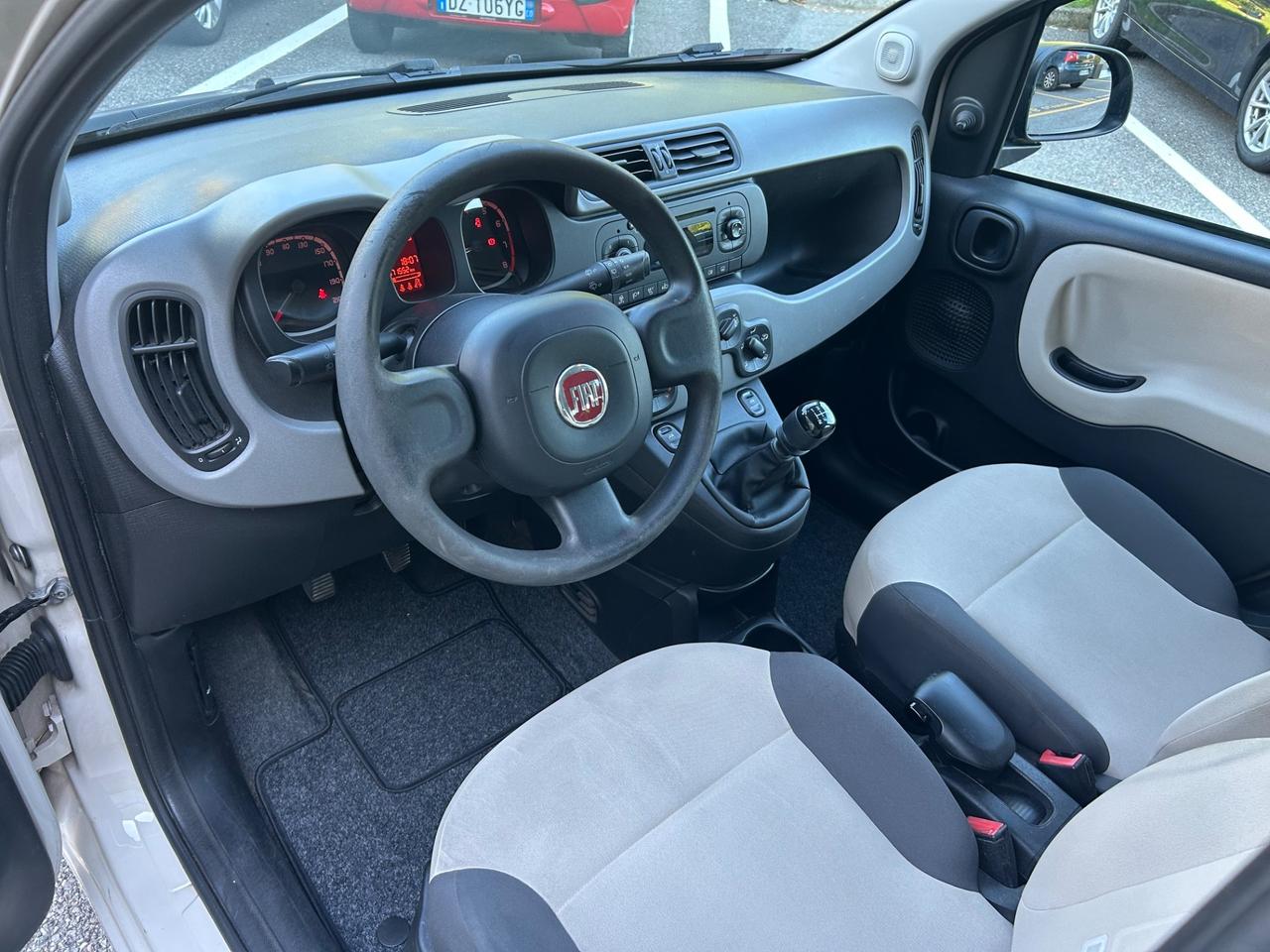 Fiat Panda 1.2 Lounge*Neo patentati *