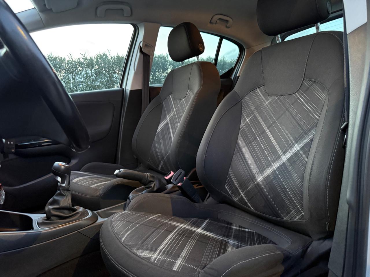 Opel Corsa 1.4 Benz- GPL Di serie GARANTITA