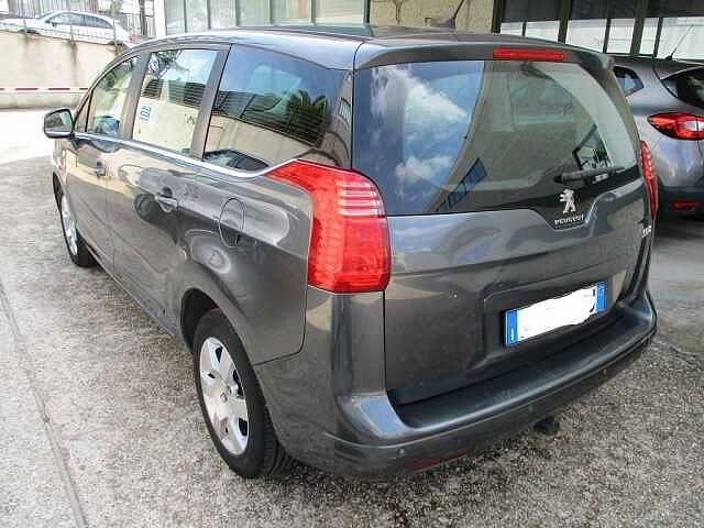 Peugeot 5008 Active 7 POSTI