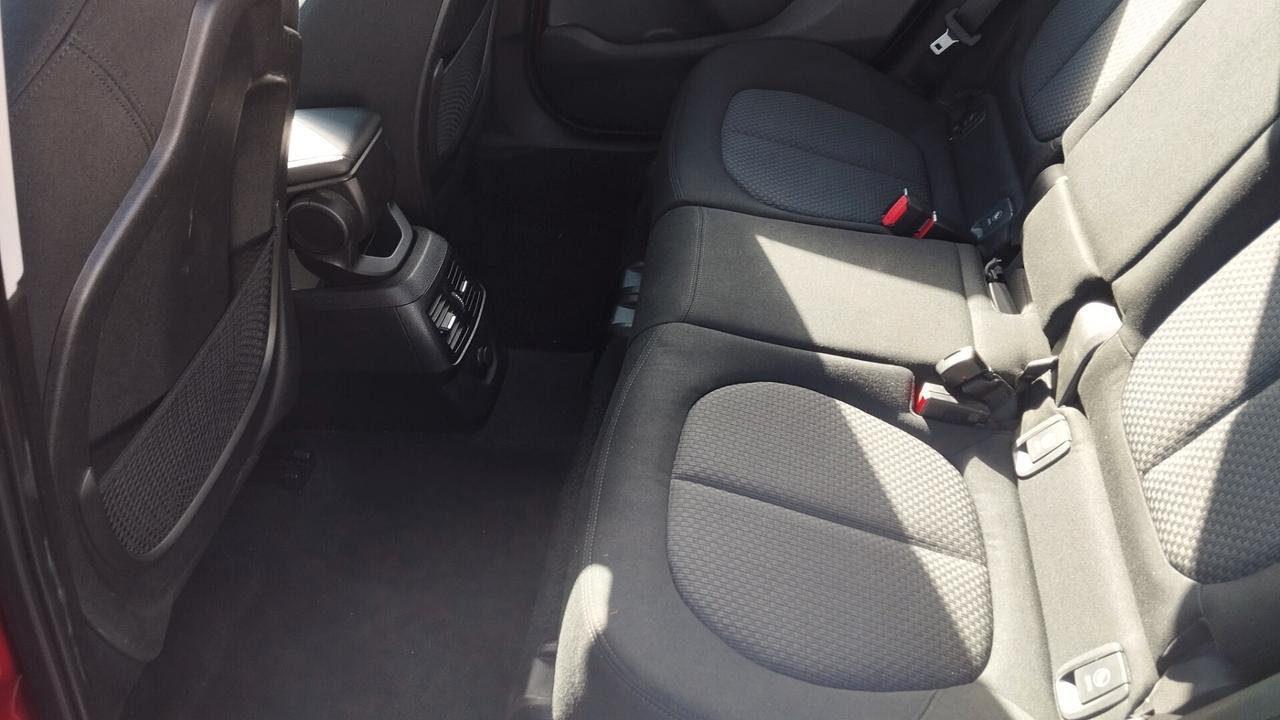 BMW 218D 2.0-NAVI-GARANZIA FULL