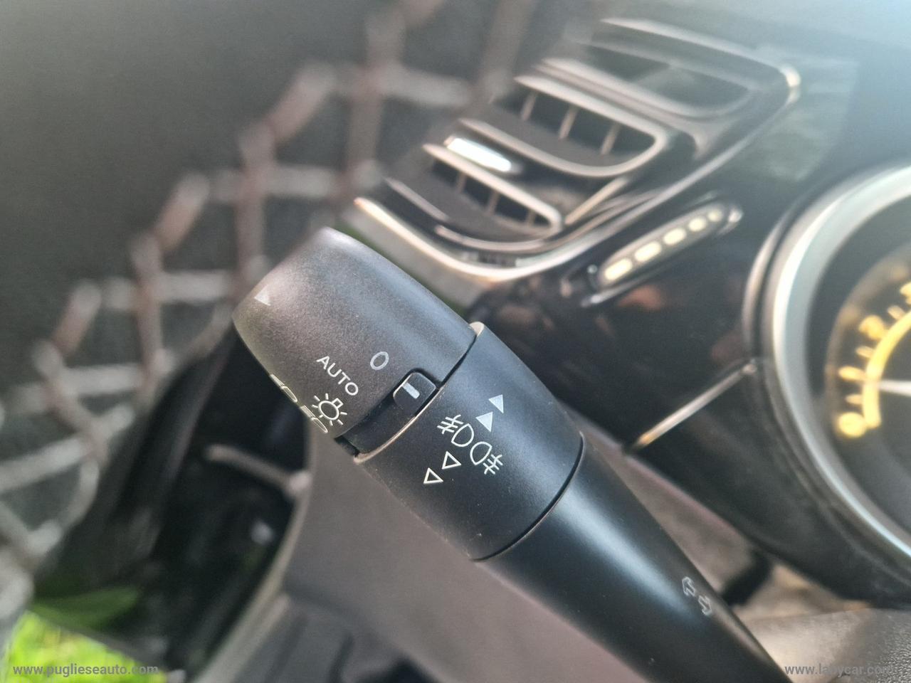 DS AUTOMOBILES DS 3 BlueHDi 75 Sport Chic