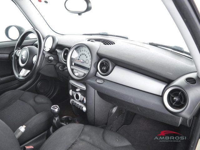 MINI Clubman Cooper 1.6 16V Chili