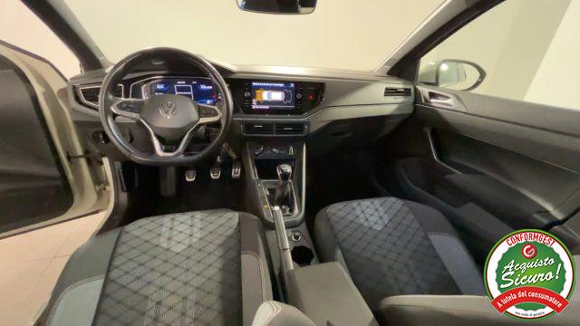 VOLKSWAGEN Taigo 1.0 TSI 110 CV R-Line + Tetto