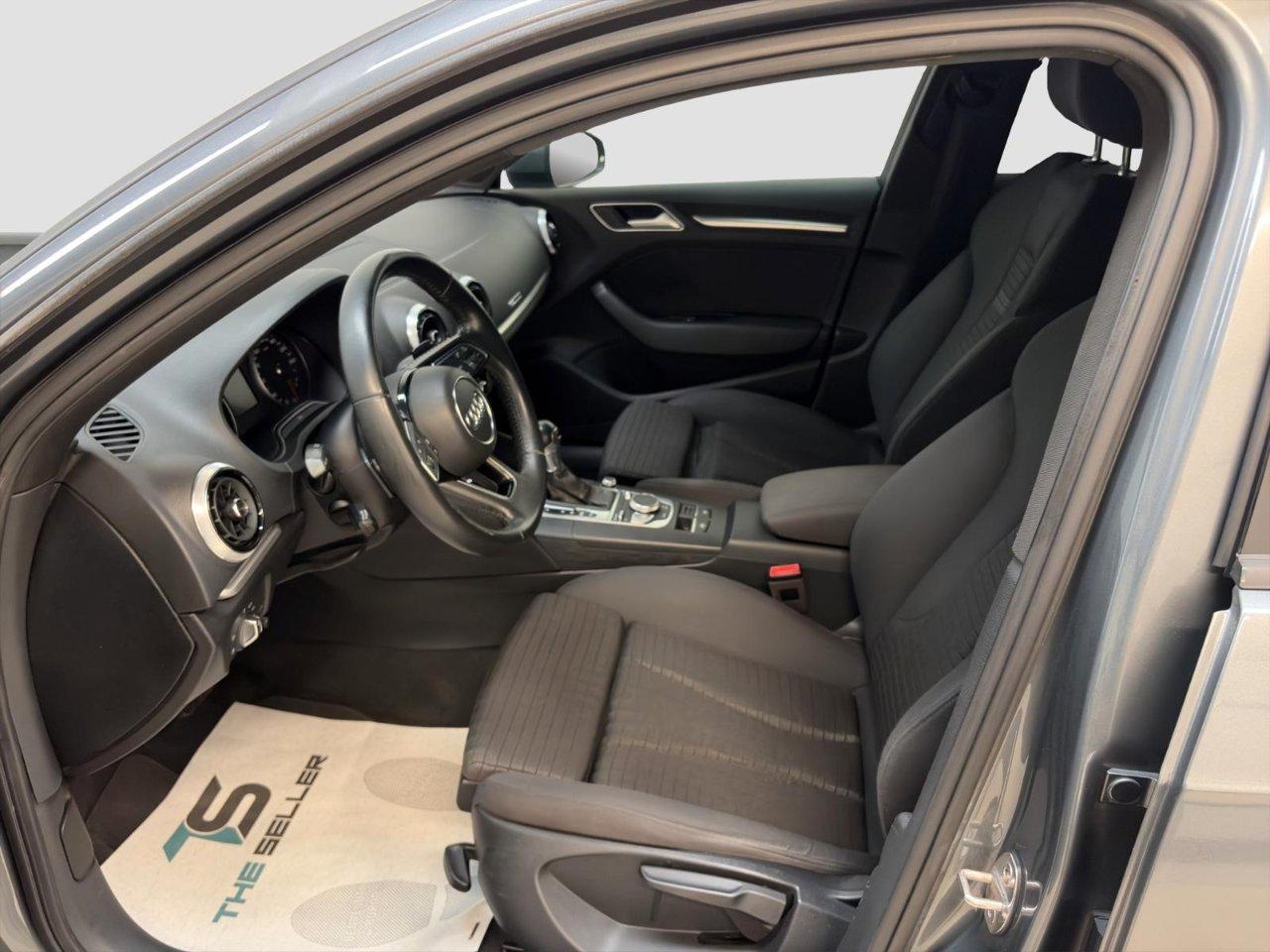 Audi A3 Sportback 30 1.6 tdi Sport 116cv s-tronic