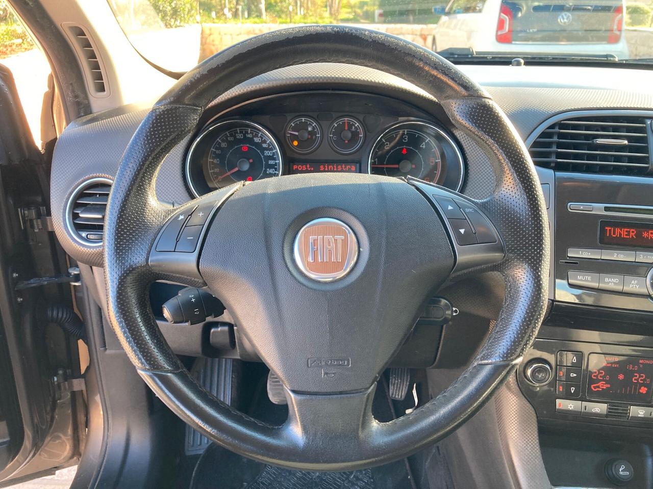 Fiat Bravo 1.6 MJT - IDEALE X NEOPATENTATI - 2011