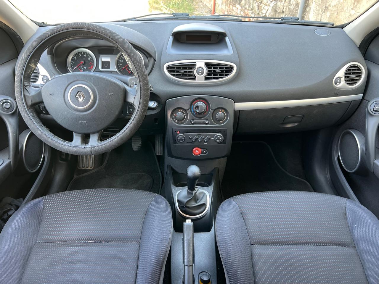 Renault Clio 1.2 16V 5 porte Le Iene