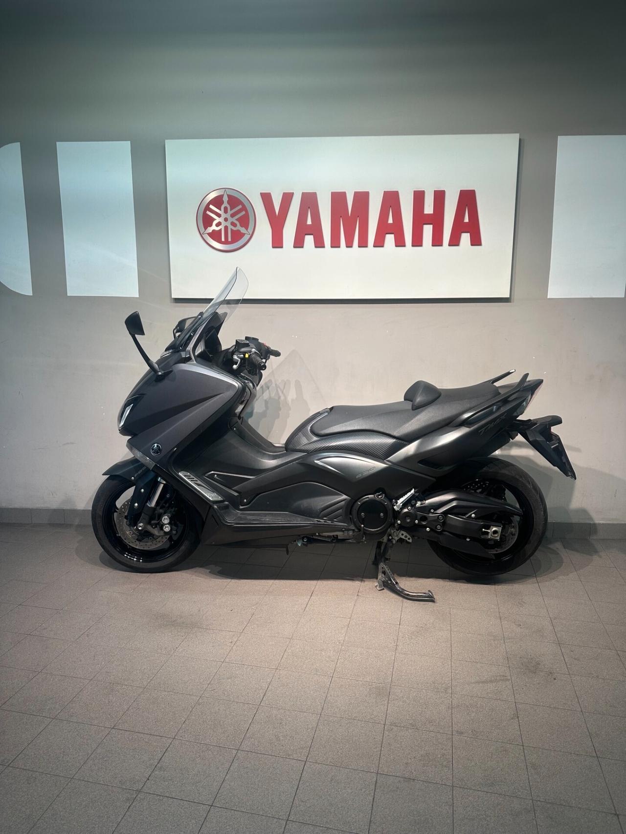 Yamaha TMAX 530