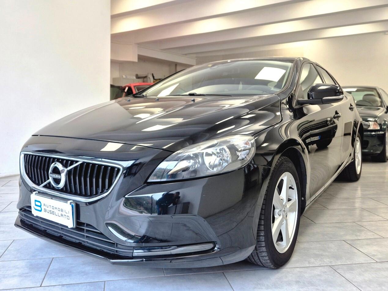 Volvo V40 D2 Business