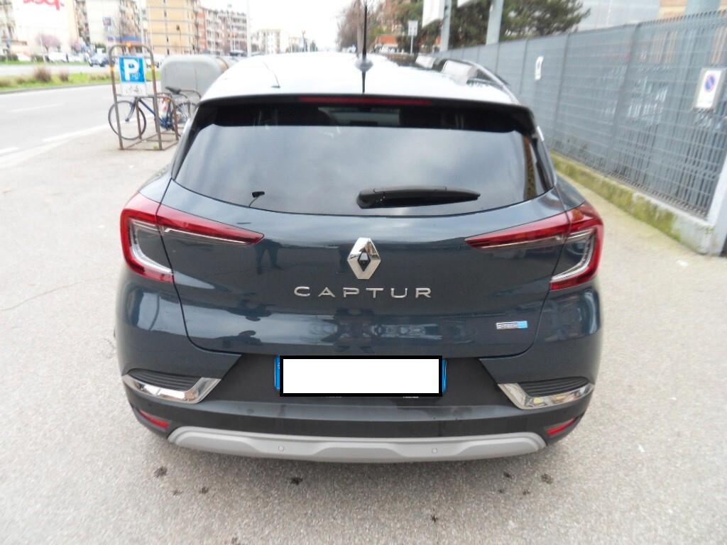 Renault Captur Mild Hybrid 140 CV Intens