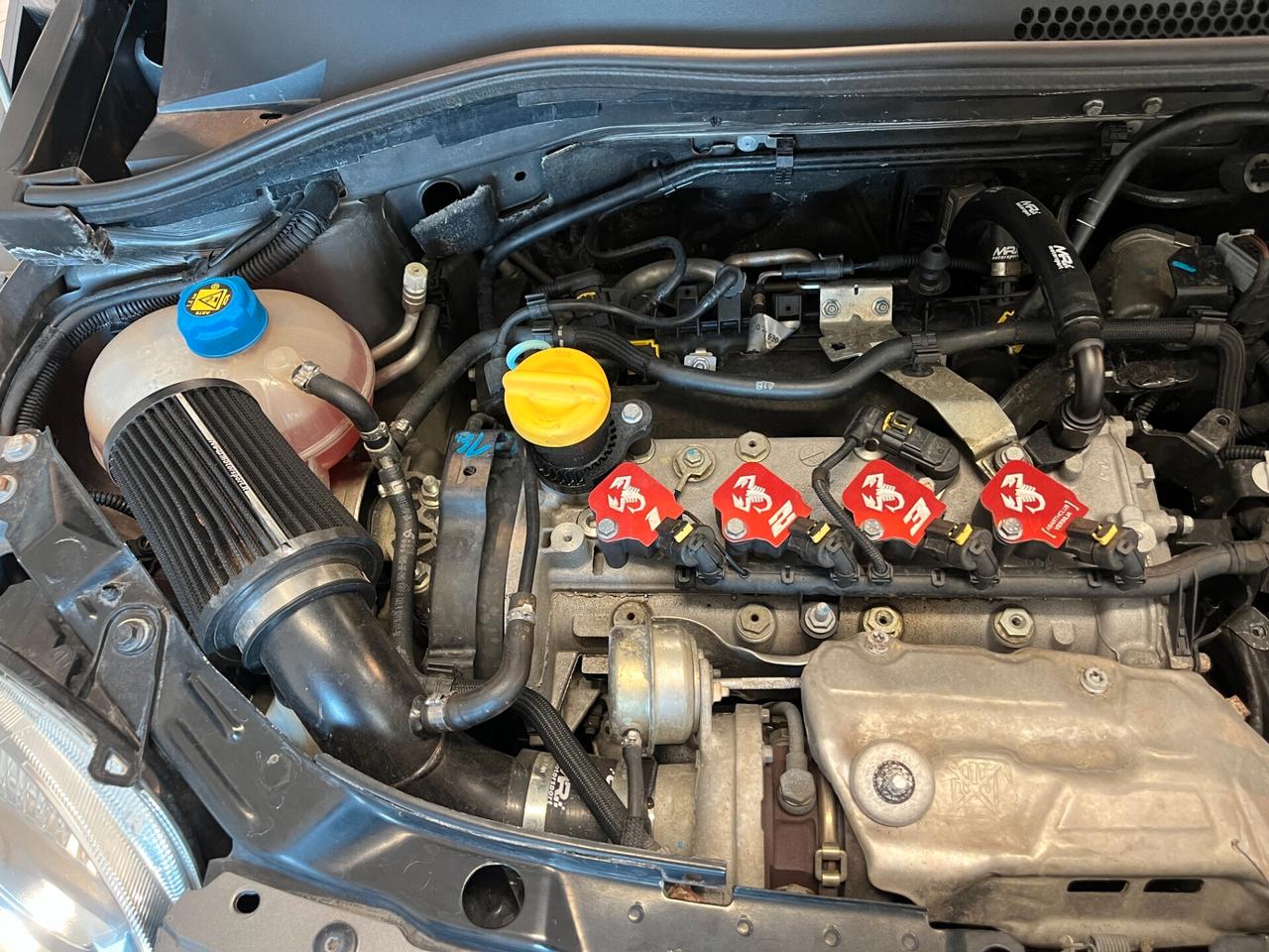 Abarth 595 1.4 Turbo T-Jet 165 CV Turismo