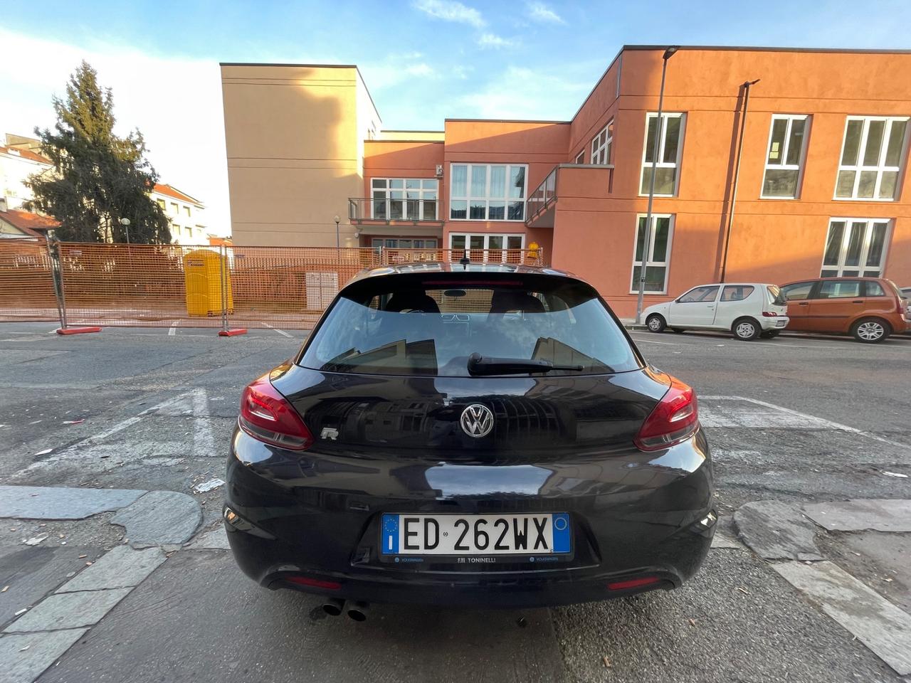 Volkswagen Scirocco 2.0 TDI allest. R C. MANUALE