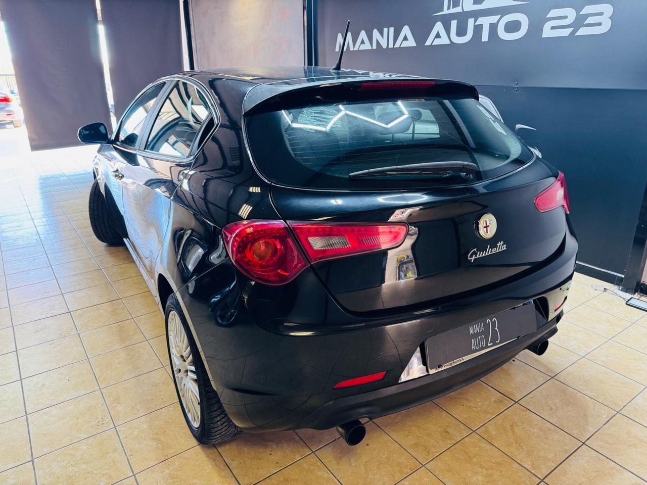 Alfa Romeo Giulietta 2.0 JTDm-2 140 CV Distinctive