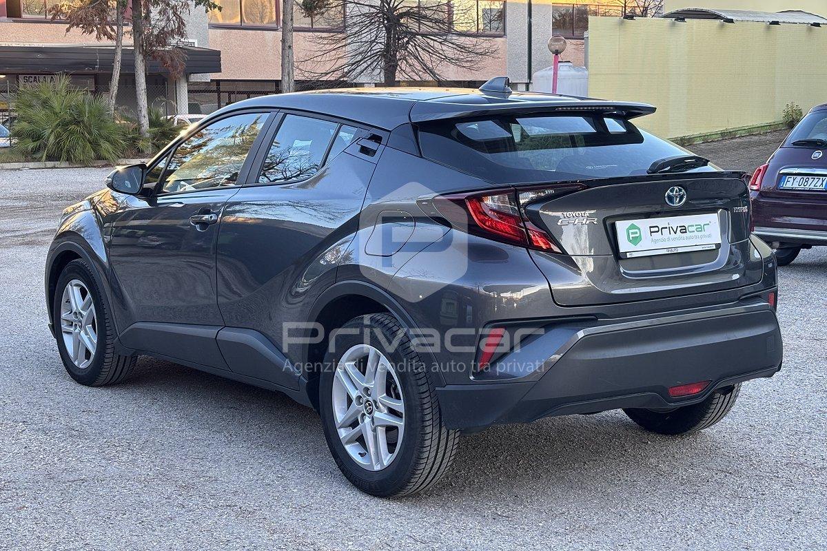 TOYOTA C-HR 1.8 Hybrid E-CVT Active