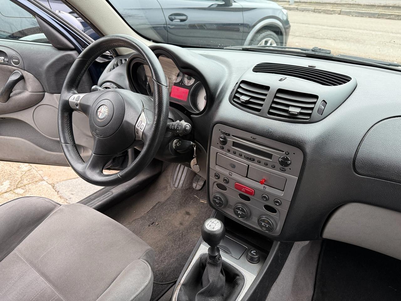 Alfa Romeo 147 1.9 JTD M-JET 16V 5 porte Dist.