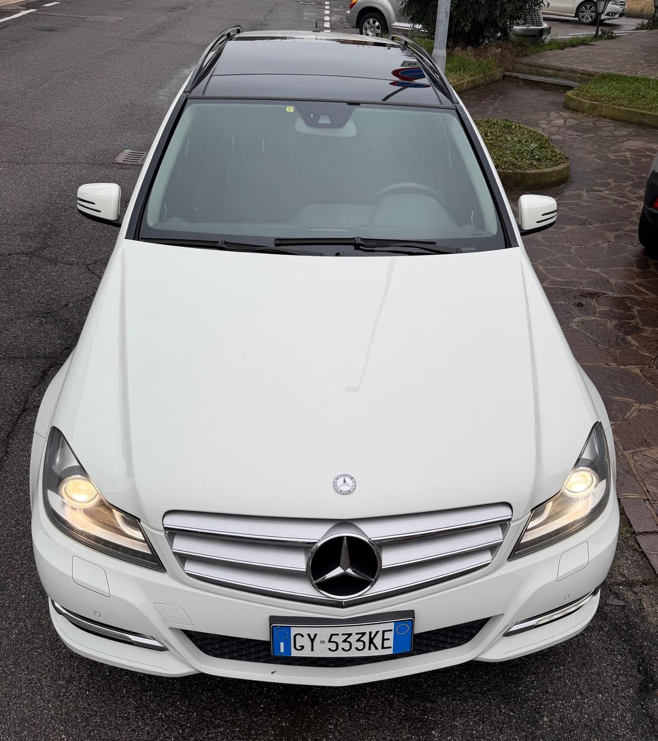 Mercedes-benz C 220 CDI BlueEFFICIENCY Avantgarde