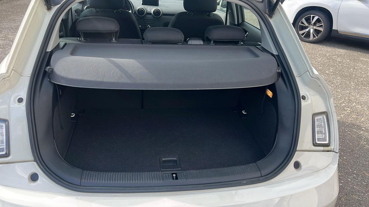 Audi A1 SPB 1.6 TDI Attraction