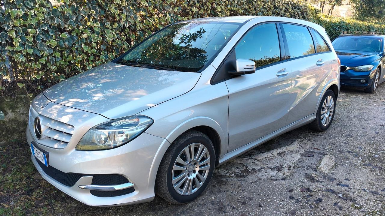 Mercedes-benz B 150 200 c Executive