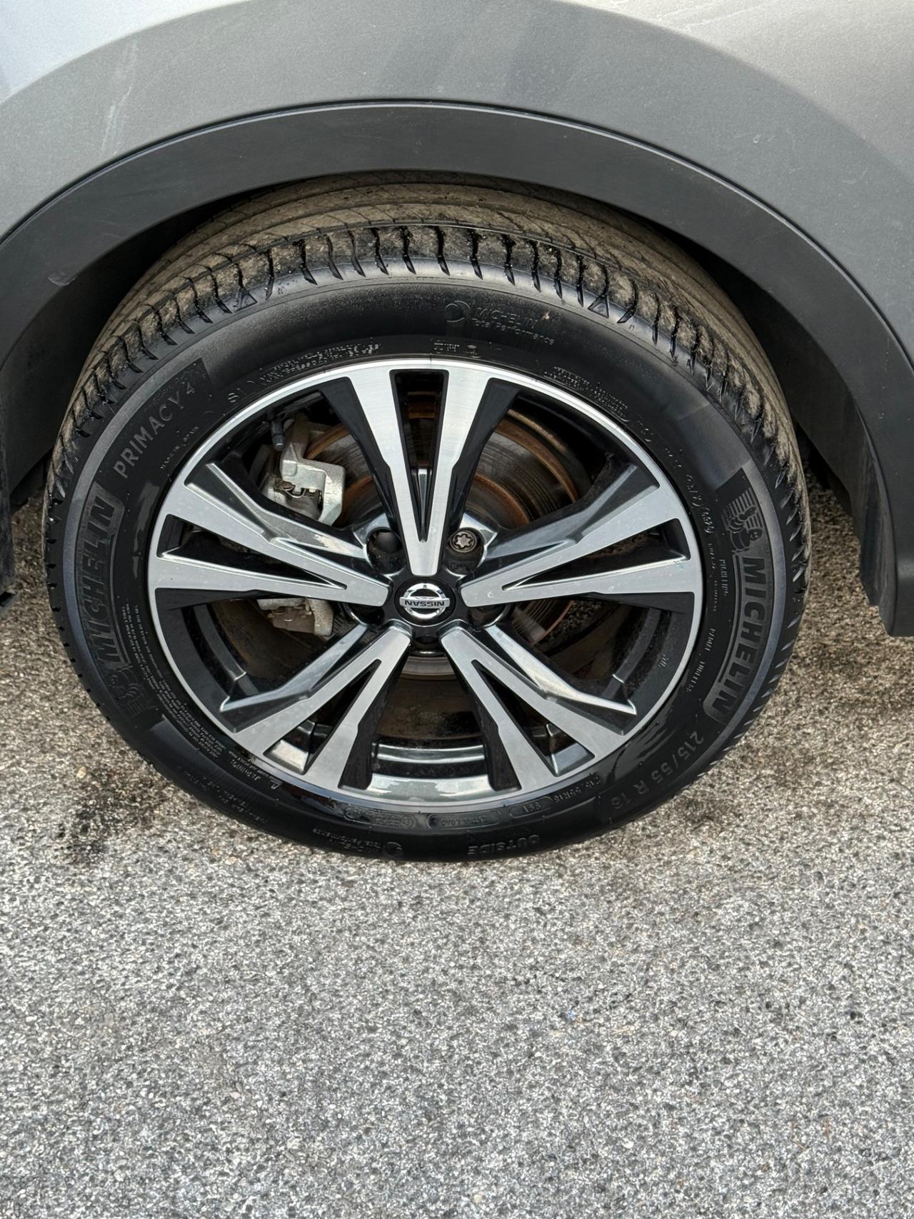 Qasqhqai 1.5 dci-unipro-( 69 mila km ) -unipro-rate