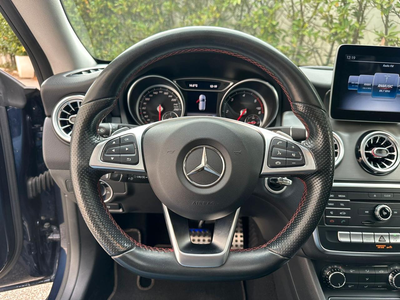 Mercedes-benz CLA 200 d Automatic Premium Amg