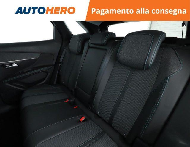 PEUGEOT 3008 BlueHDi 130 S&S EAT8 Allure Pack