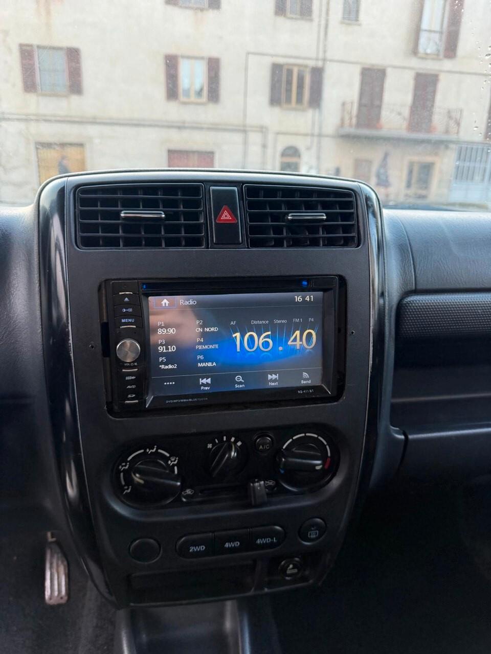 Suzuki Jimny 1.3i 16V cat 4WD JLX Più