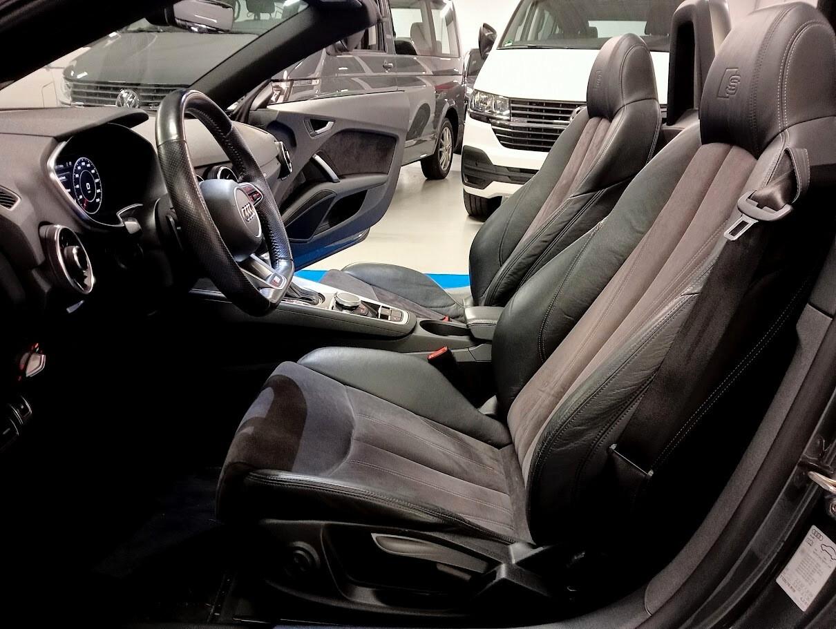 Audi TT ROADSTER 1.8 TFSI SLINE 19" MATRIX CABRIO S-LINE