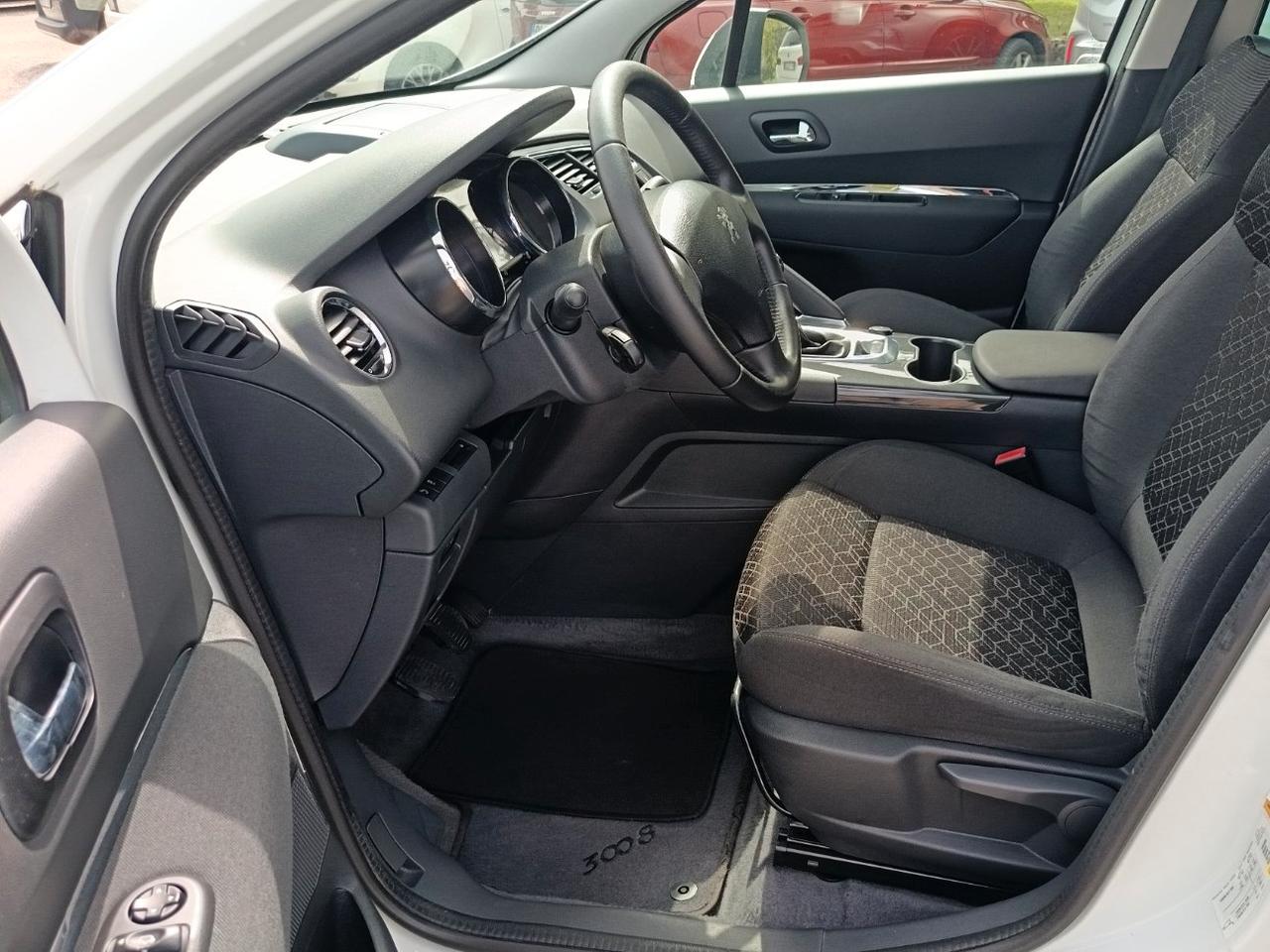 Peugeot 3008 1.6 hdi Business