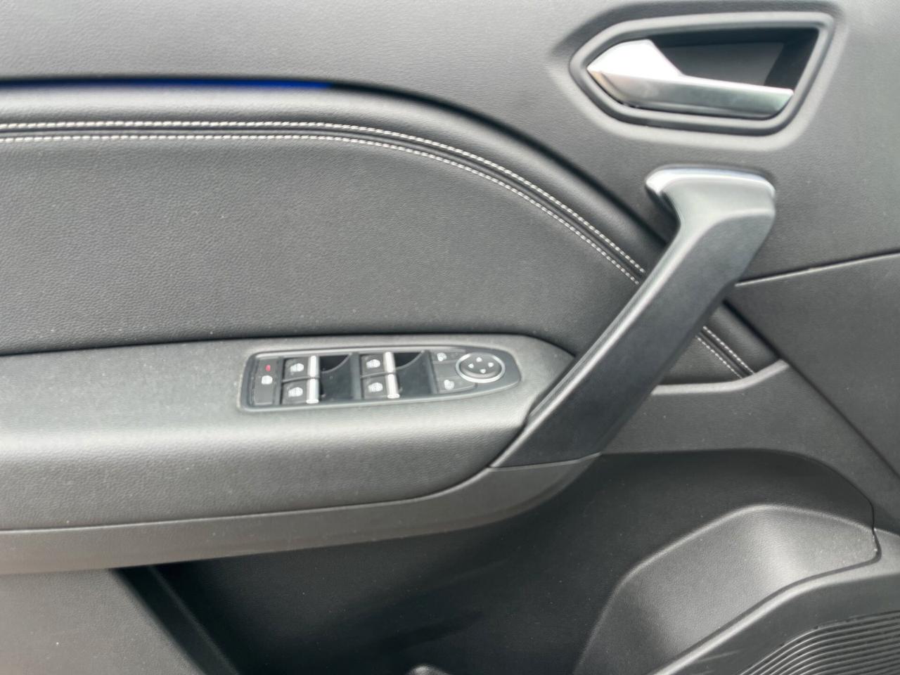 Renault Captur Full Hybrid E-Tech 145 CV Techno