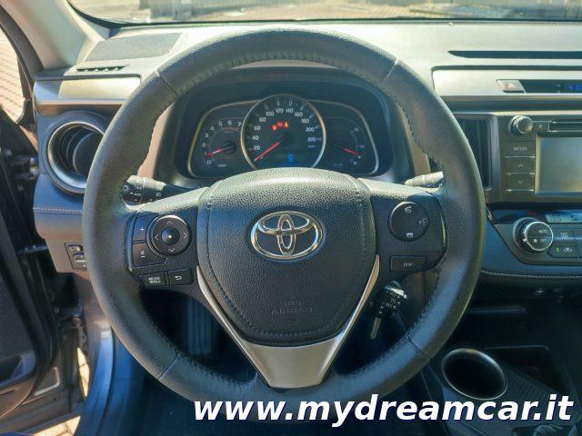 TOYOTA RAV 4 MY23 RAV4 2.2 D-4D 150 CV Lounge