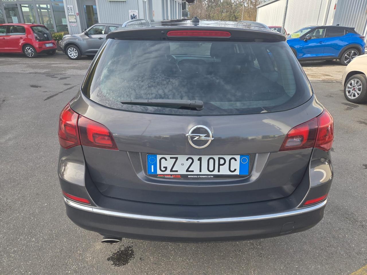 Opel Astra 1.4 Turbo 140CV Sports Tourer GPL Tech Cosmo