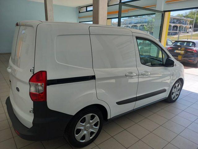 FORD Transit Courier 1.5 TDCi 75CV Van Trend