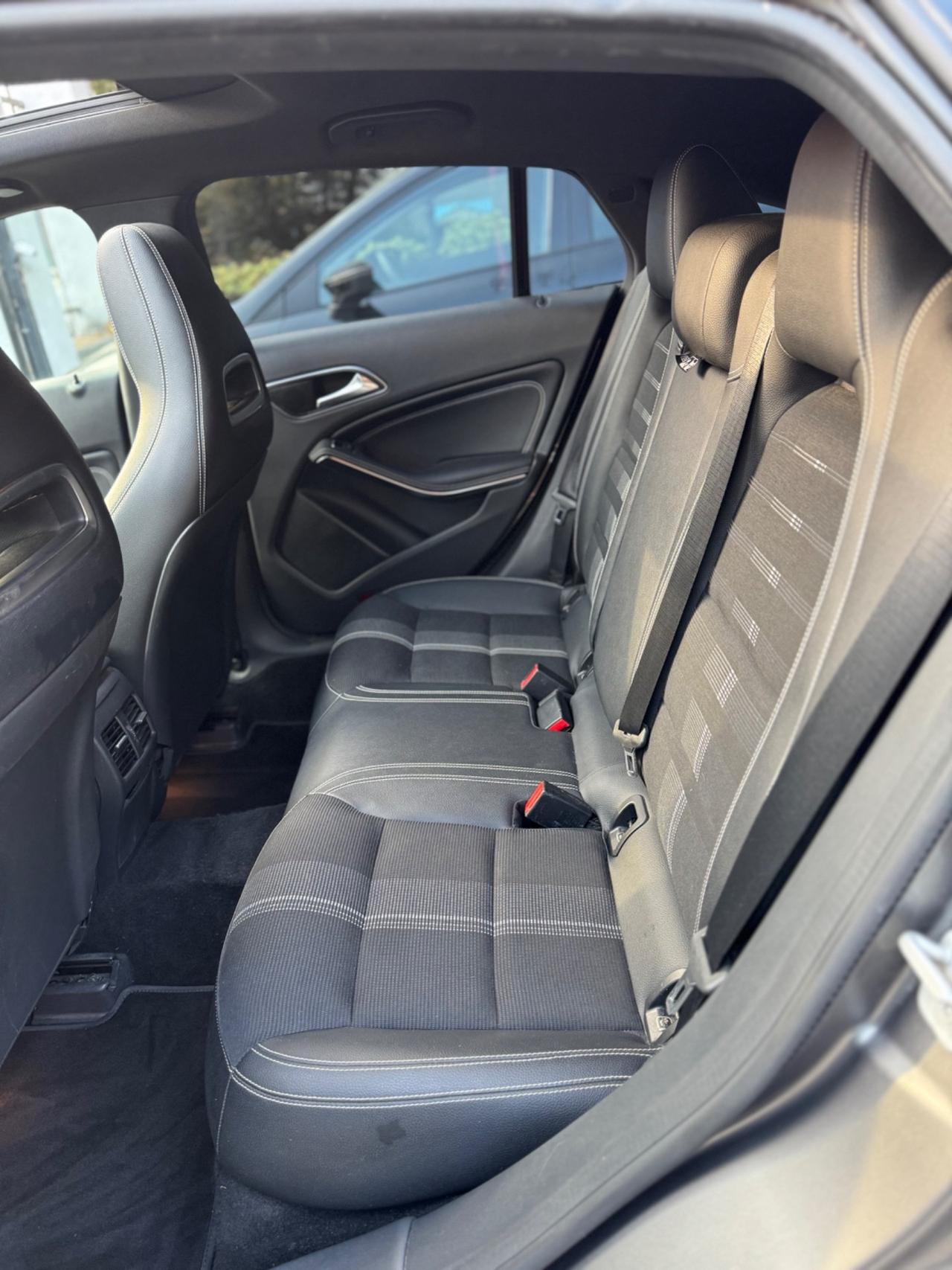 Mercedes-benz CLA 220 CLA 220 d 4Matic Automatic Premium