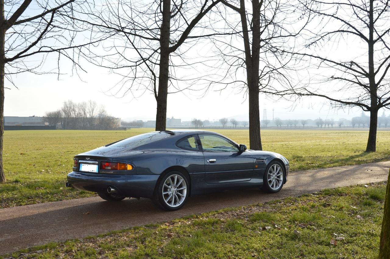 DB7 Vantage V12