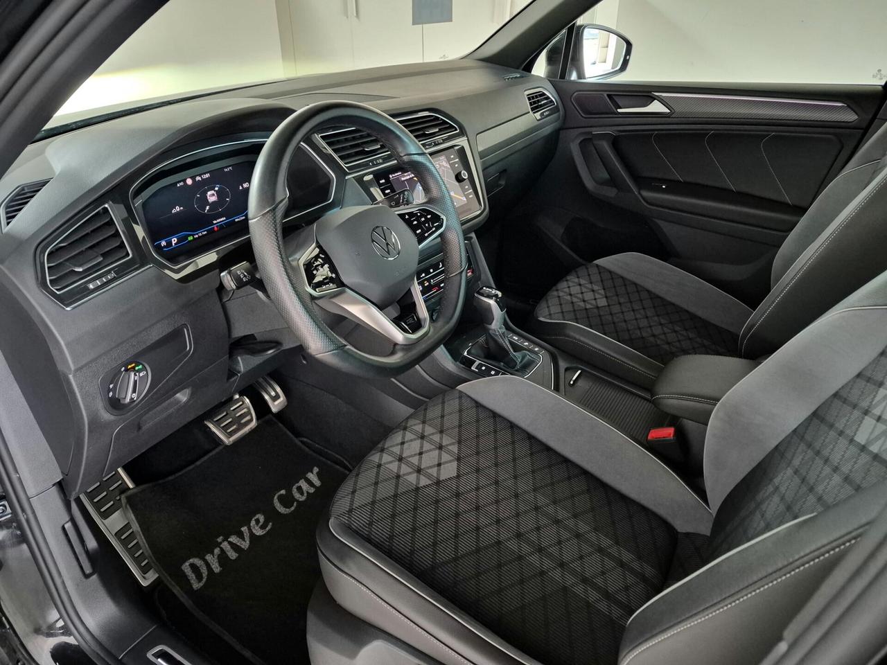 Volkswagen Tiguan 2.0 TDI 150 CV SCR DSG R-Line